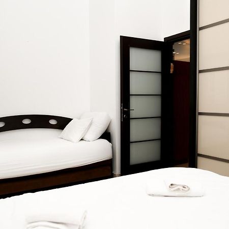 Sea View Apartment Prime Location On The Beach Tel Aviv Exteriör bild