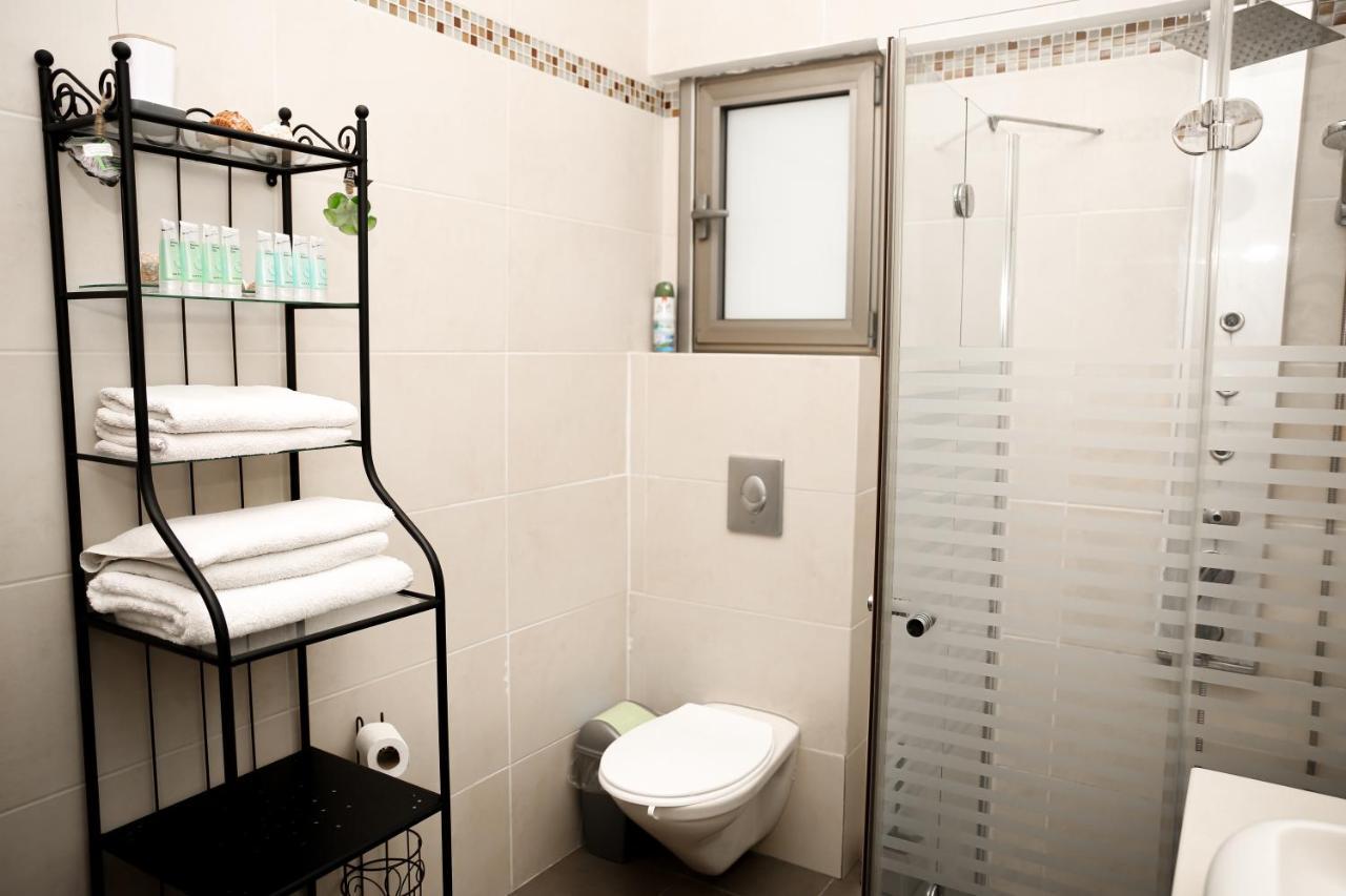 Sea View Apartment Prime Location On The Beach Tel Aviv Exteriör bild