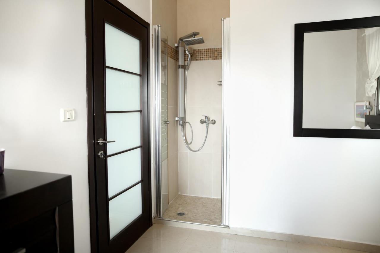 Sea View Apartment Prime Location On The Beach Tel Aviv Exteriör bild